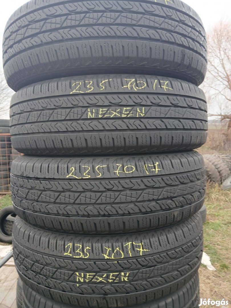 235 70 17col nexen terepjárora gumik