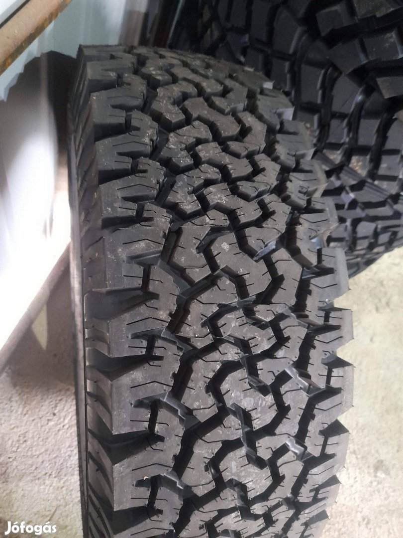 235/75R16 ALL-Terrian mintás terepgumi