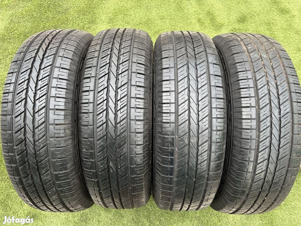 235/75 R16 Hankook Dyna Pro négyévszakos gumi 5-6,5mm