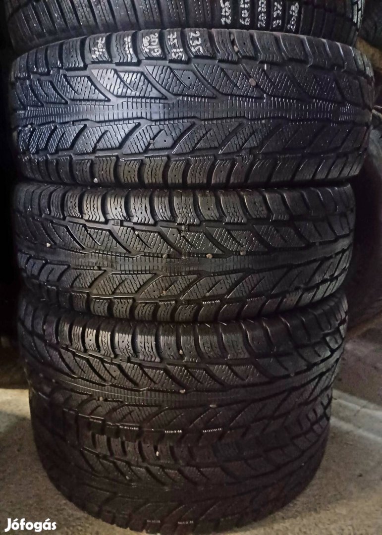 235/75r15 235/75 r15 téli 4db 