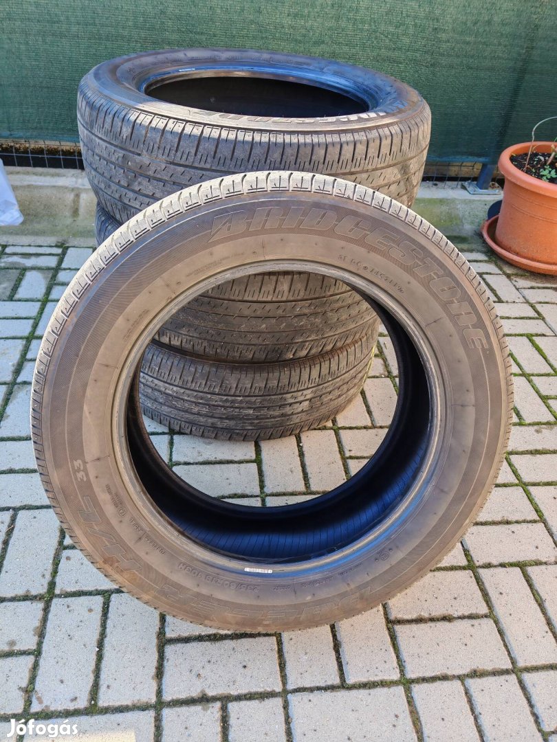 235 / 60 R18  103H használt gumiabroncs eladó 