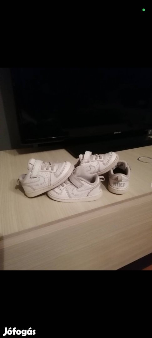 23 as Nike cipők olcsón eladók