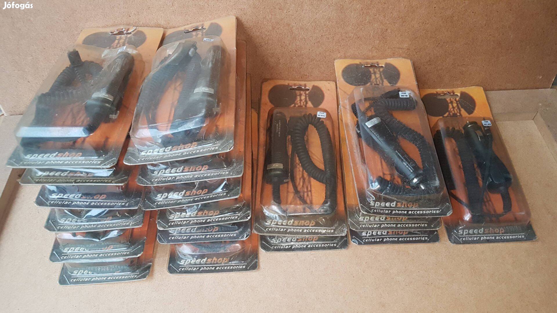 23 db autós telefon töltő - car cellphone phone charger