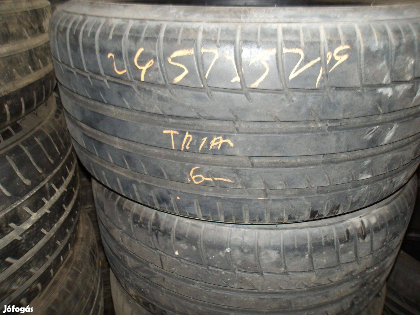 245/35r19 Triangle nyári gumi ajándék szereléssel