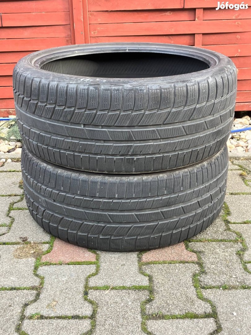 245/35r20 Toyo