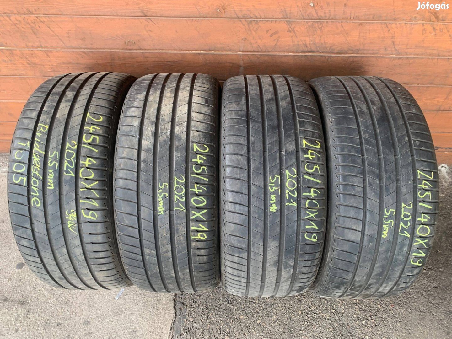 245/40R19 245 40 19 245/40x19 Bridgestone nyári gumi eladó