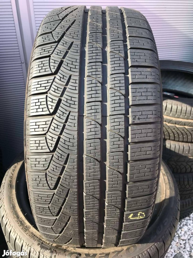 245/40R20 245/40 R20 újszerű Pirelli téli gumi ÁR/db Dot21