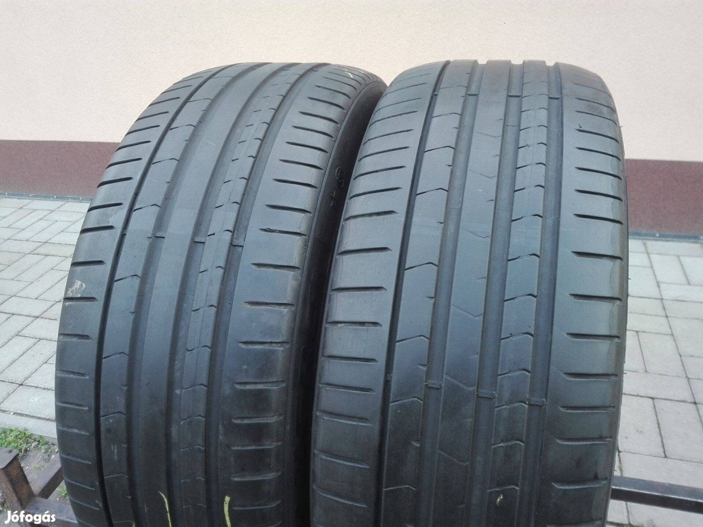 245/40R21 Pirelli nyári gumi 2db 245/40 r21