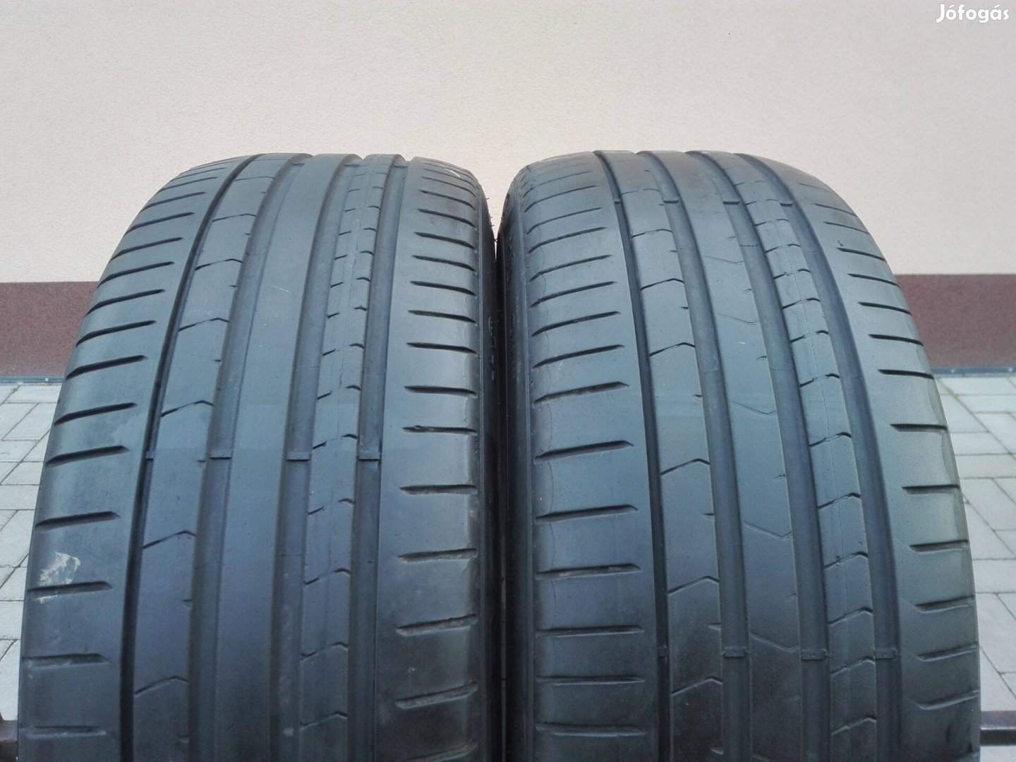 245/40R21 Pirelli nyári gumi 2db 245/40 r21