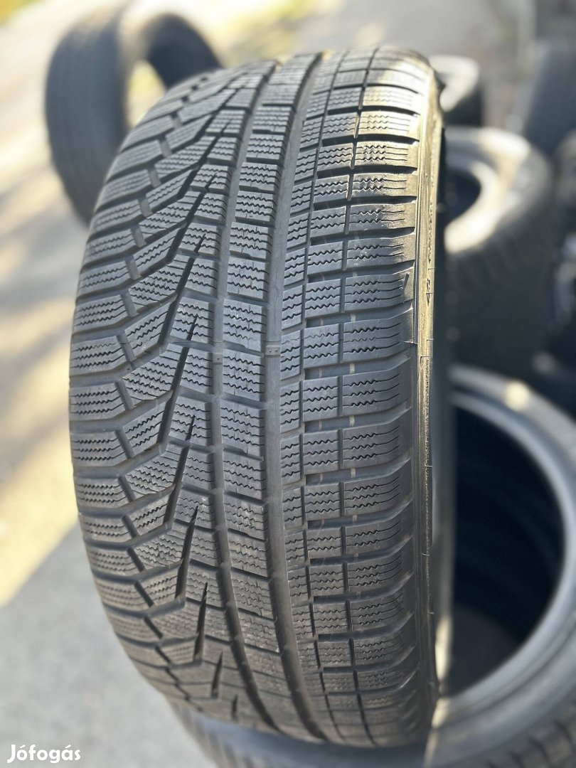 245/40R21  Hankook téli 4db 245/40 R21