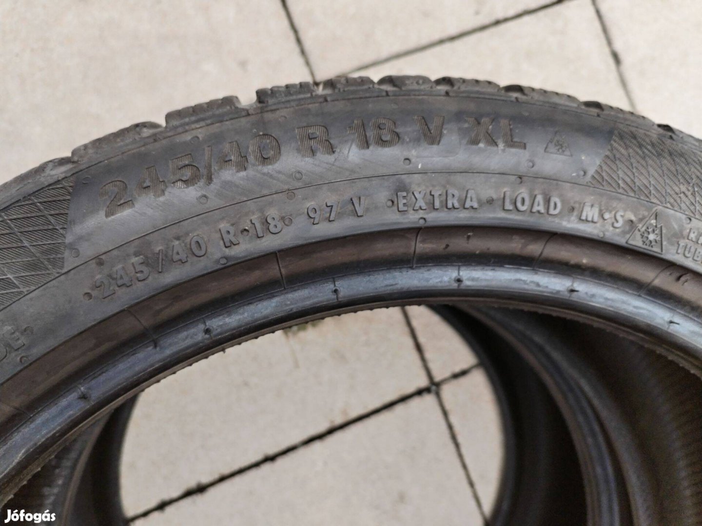 245 40 18 continental autógumi 2 db 7 mm