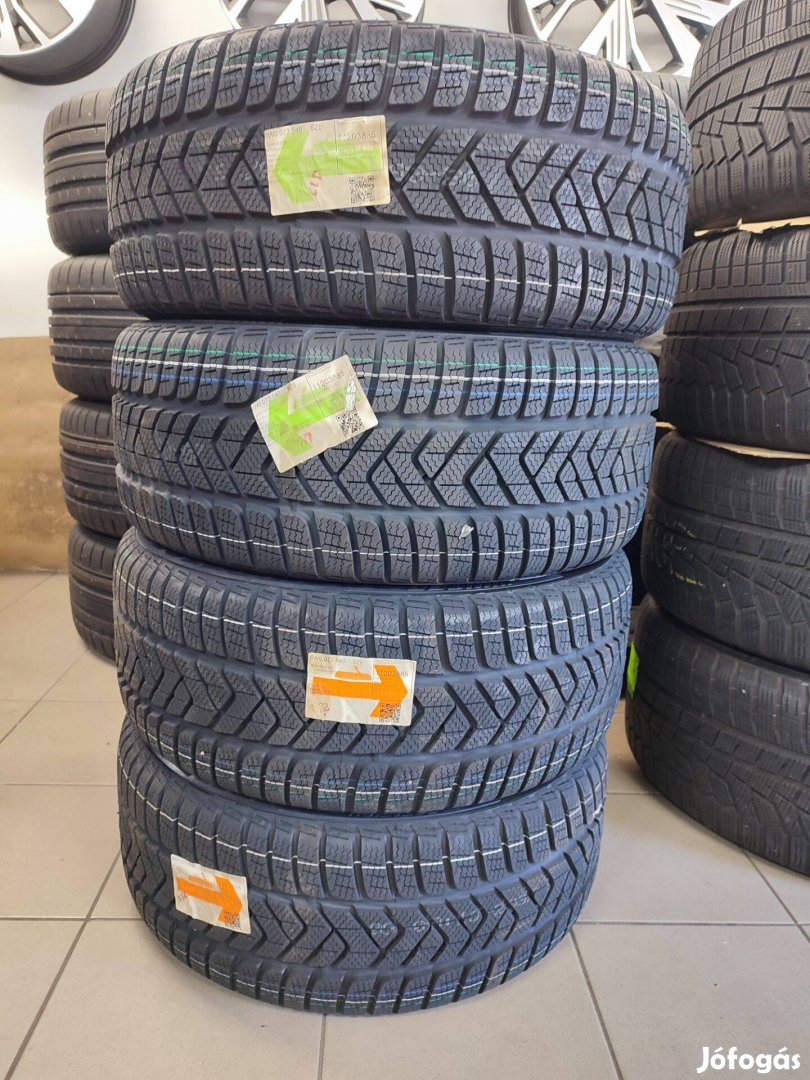245/40-18 új Pirelli téligumi!