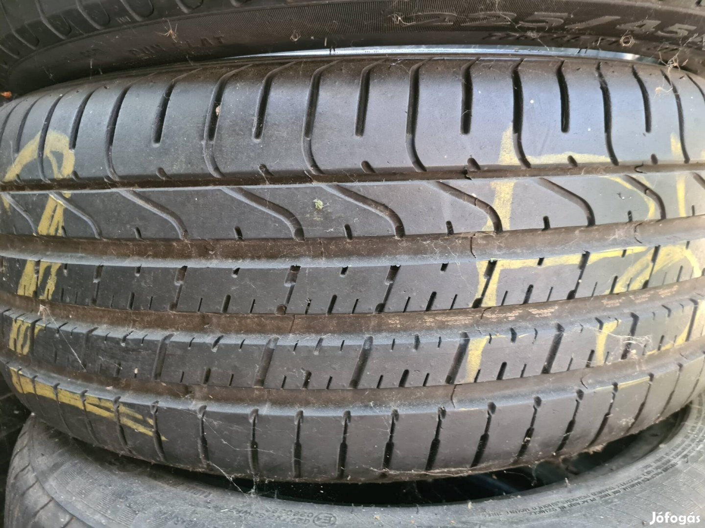 245/40 19 pirelli nyárigumi 99% 1db