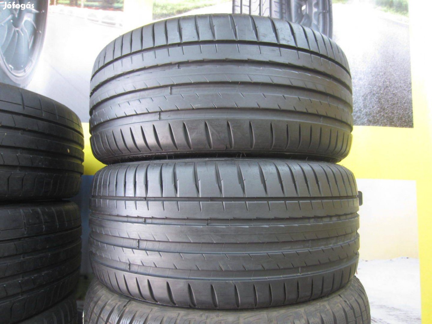 245/40 R18 Michelin PS4 97Y