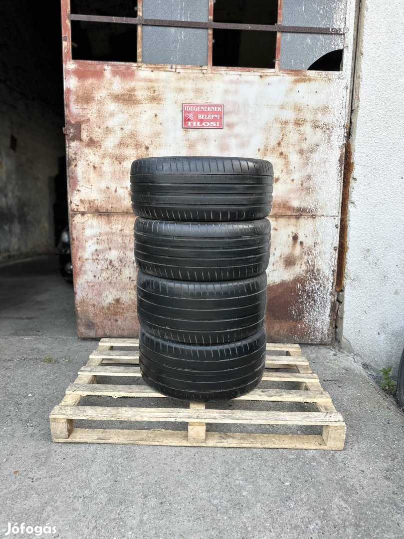 245/40 R18 & 275/35 R18 Michelin kétszéles nyári gumiabroncs garnitúra