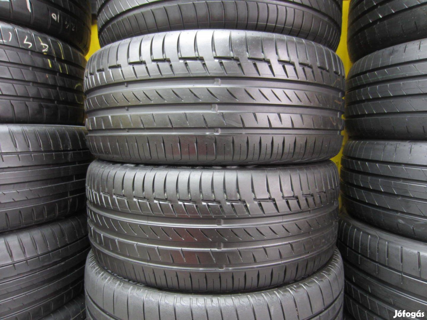 24540 R19 Continental Premiumcontact6 RFT 98Y