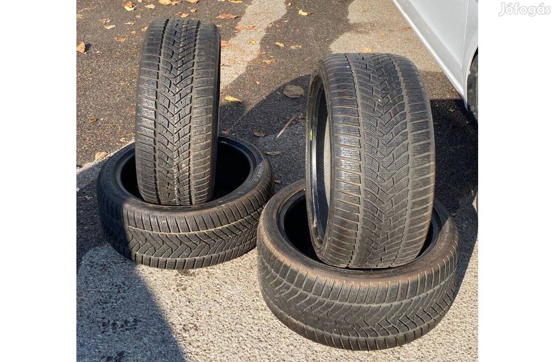 245/40 R19 és 275/35 R19 Dunlop téligumi garnitúra