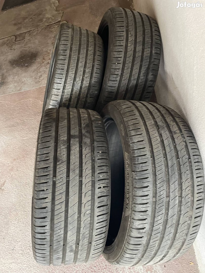 245/40 r18 Barum Nyári gumi