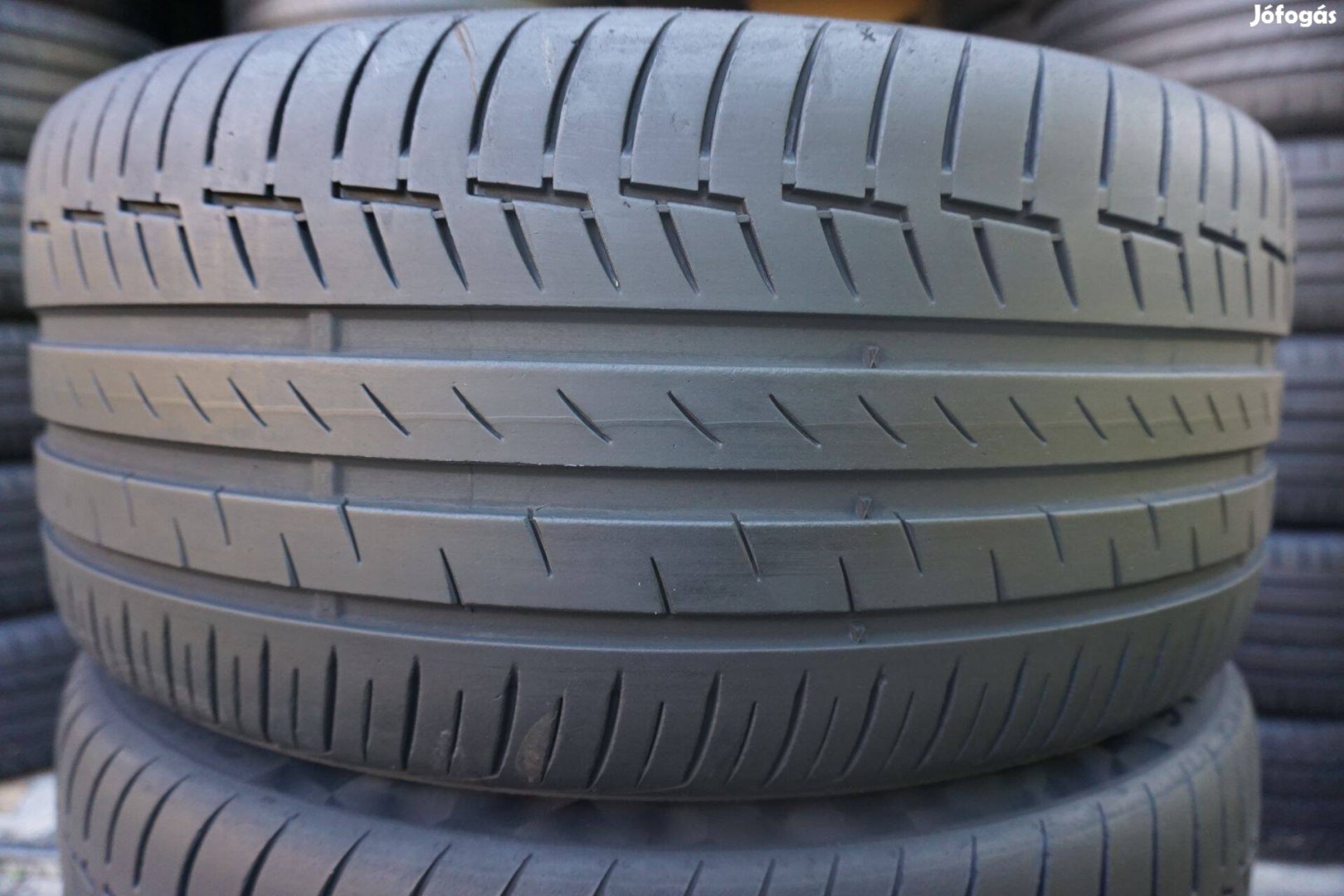 245/40 r19 Continental nyári gumi 245/40r19