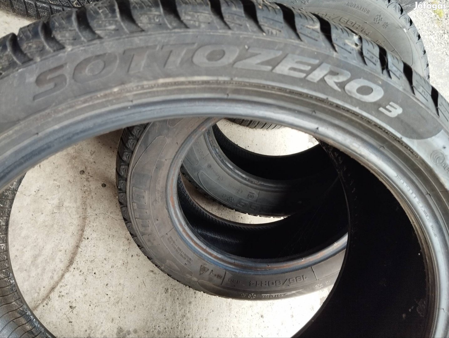 245/40 r20 Téli gumi Pirelli Németországból 6 mm-es. 