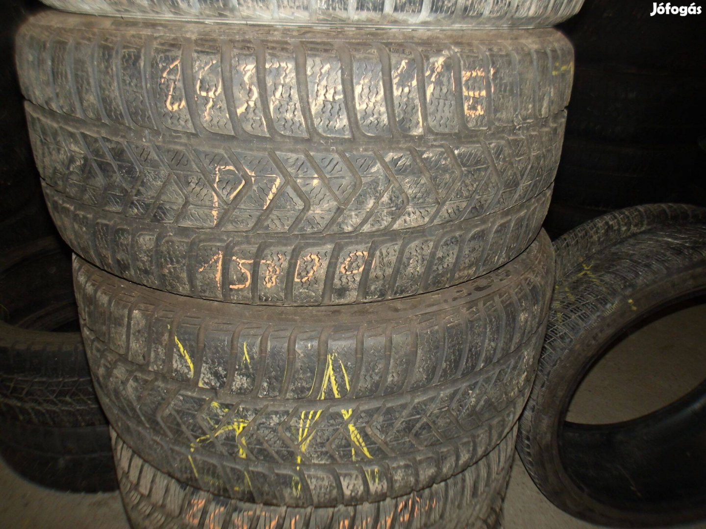 245/40r18 Pirelli téli gumi ajándék szereléssel