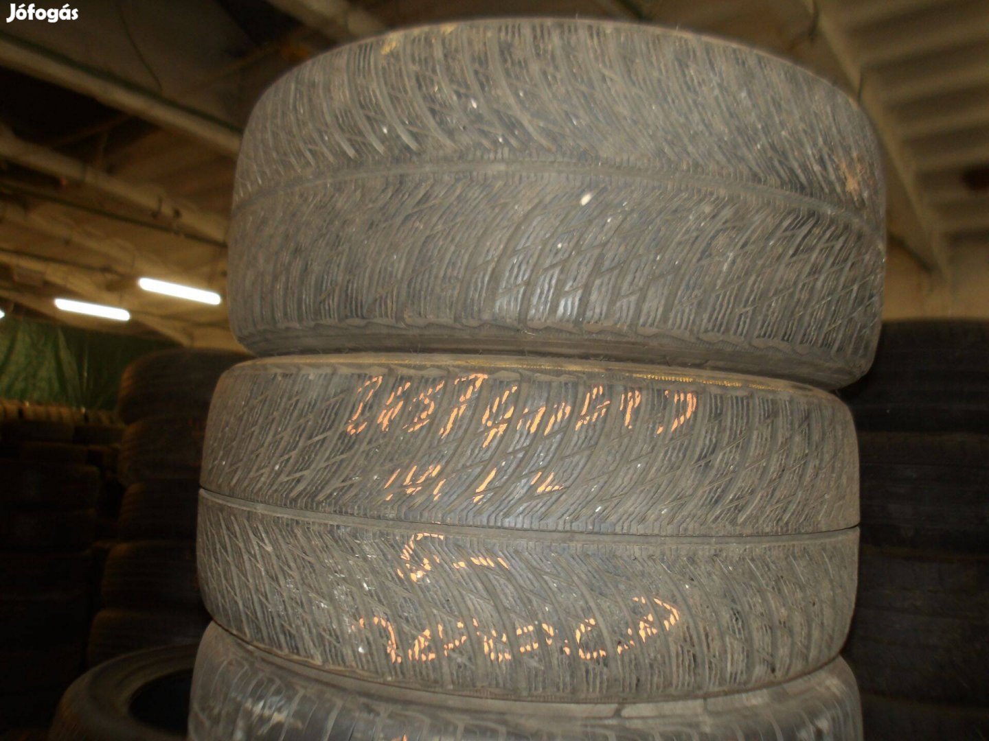 245/40r19 Michelin téli gumi ajándék szereléssel