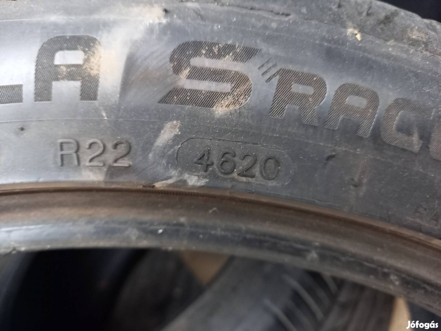 245/40r19 gumi nyári 6-6.5mm rotalla 