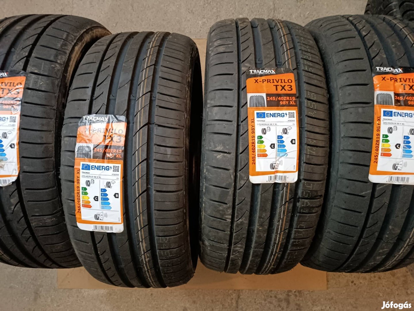 245/40z r19 98Y XL Tracmax TX3 nyári gumi garnitúra 