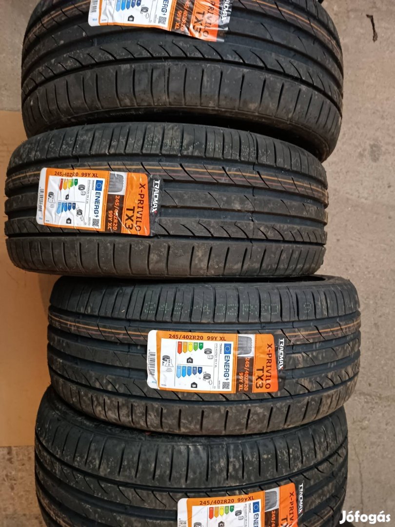 245/40z r20 99Y XL Tracmax nyári gumi garnitúra 