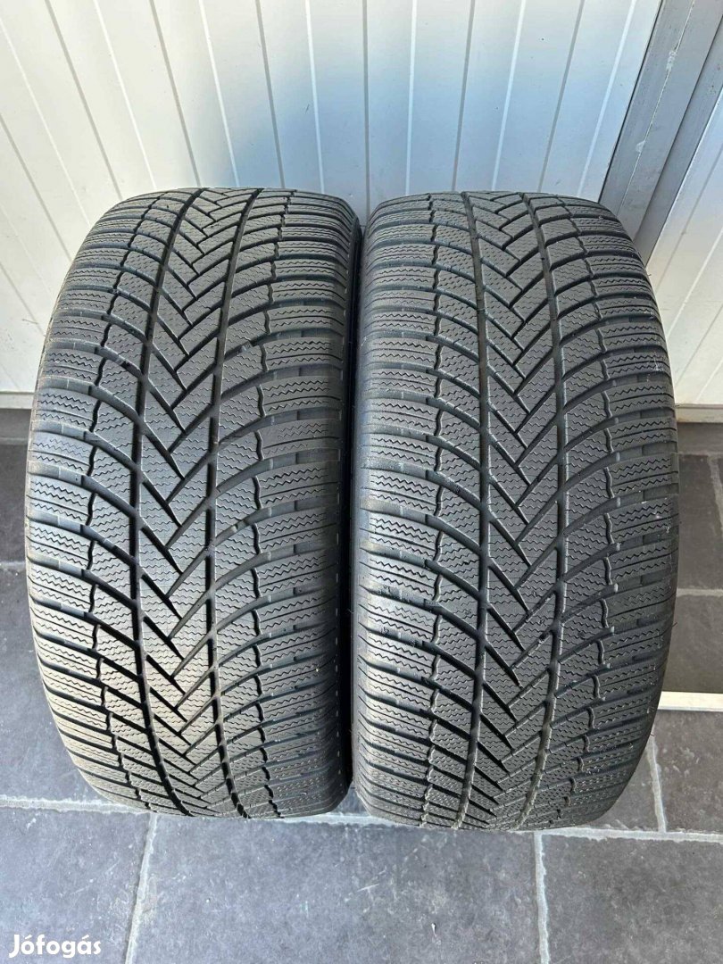 245/4518" Bridgestone téli gumi 2db