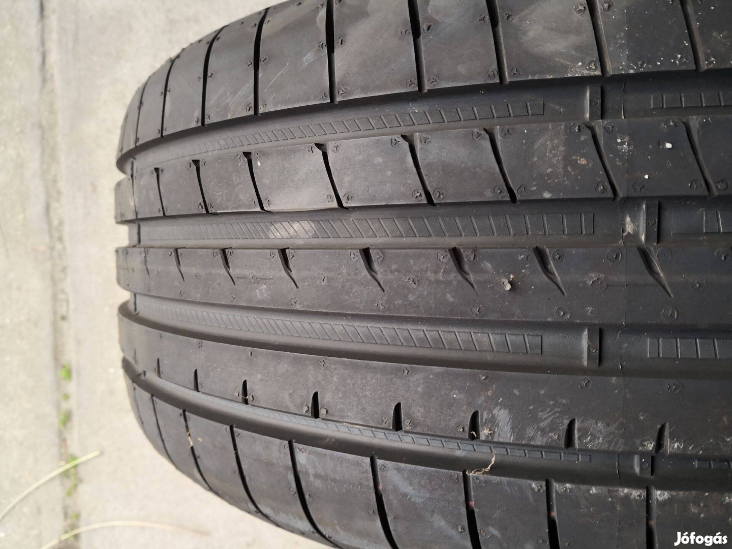 245/45R18 Goodyear nyári gumi 1db