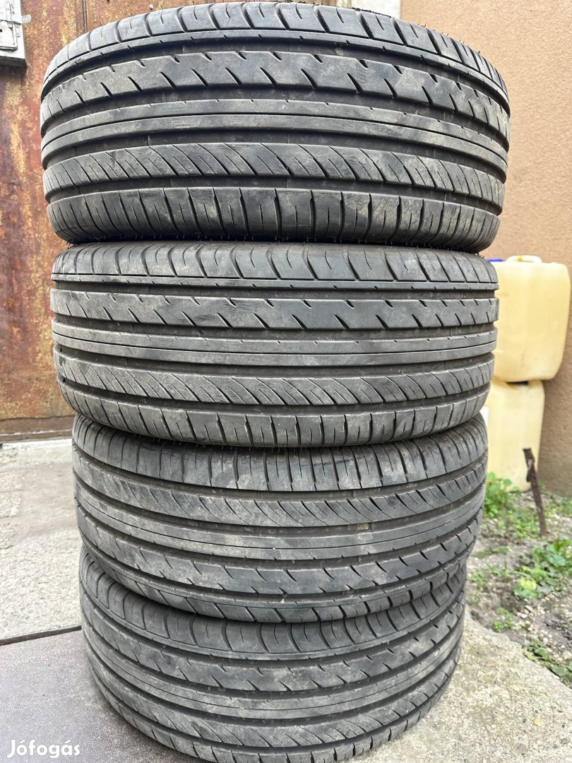 245/45R19 XL Sunfull SF-888 újszerű 245/45 R19 nyári gumi