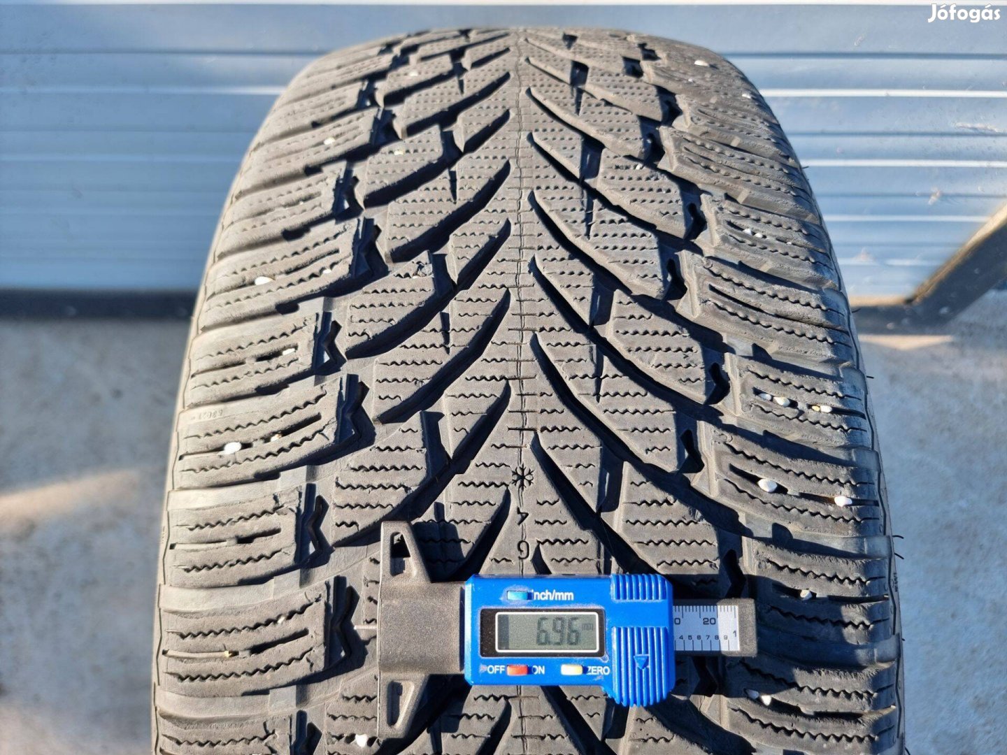 245/45R20 Nokian téli gumi 2db teljesen újszerű állapotban eladó!