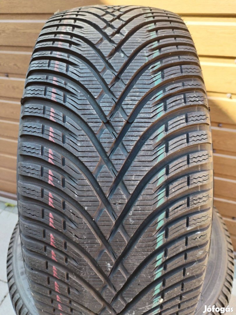 245 45 18 kleber 245/45 R 18 téli gumi garnitura újszerű