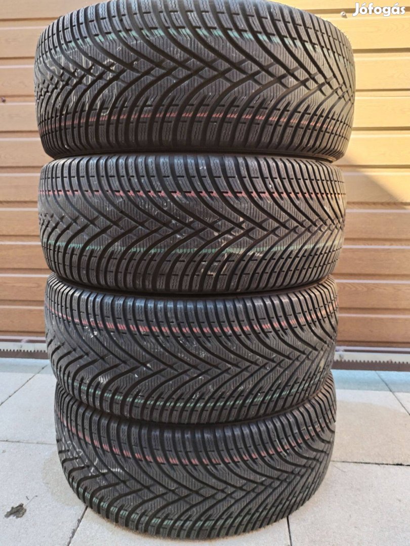 245 45 18 kleber 245/45 R 18 téli gumi garnitura újszerű