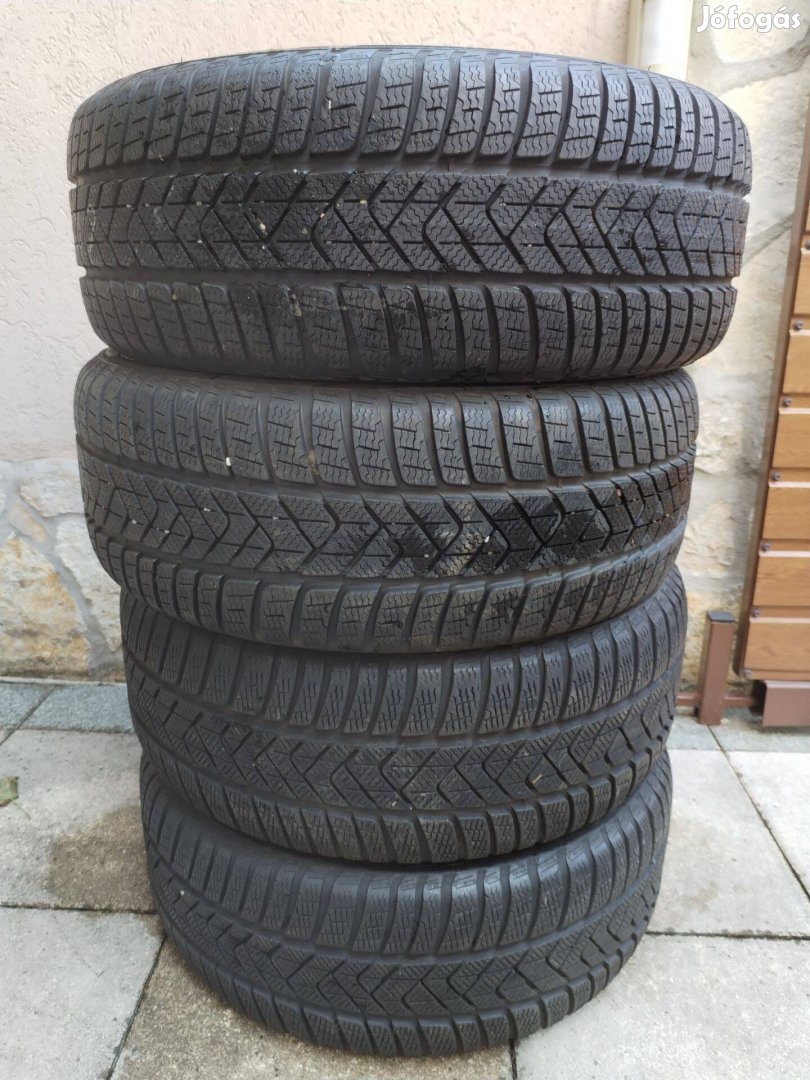 245 45 18 pirelli 245/45 R 18 téli gumi garnitura