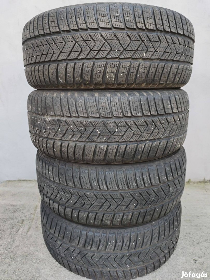 245 45 18 pirelli 245/45 R 18 téli gumi garnitura