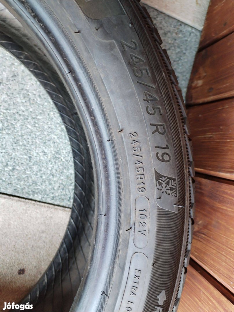 245 45 19 michelin 245/45 R 19 téli gumi garnitura