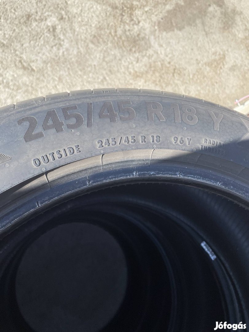 245/45 R18 Continental nyári