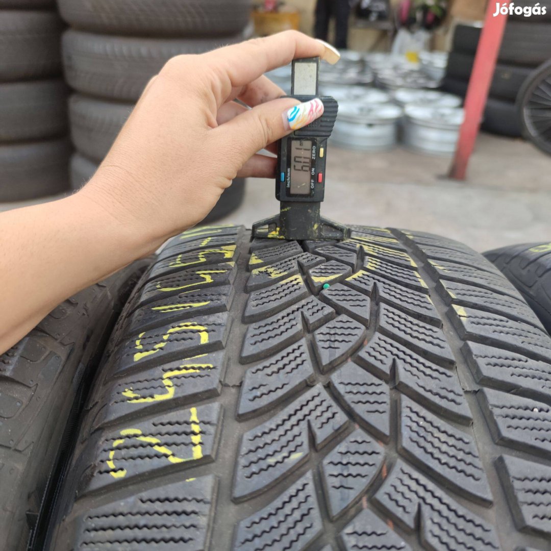 245/45 R18 Goodyear téli gumi 100000ft a 4db/48/