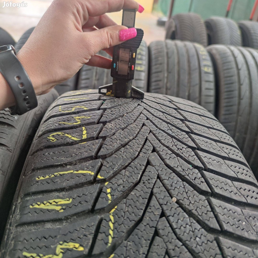 245/45 R18 Nexen téli gumi 33000ft a 2db/141/