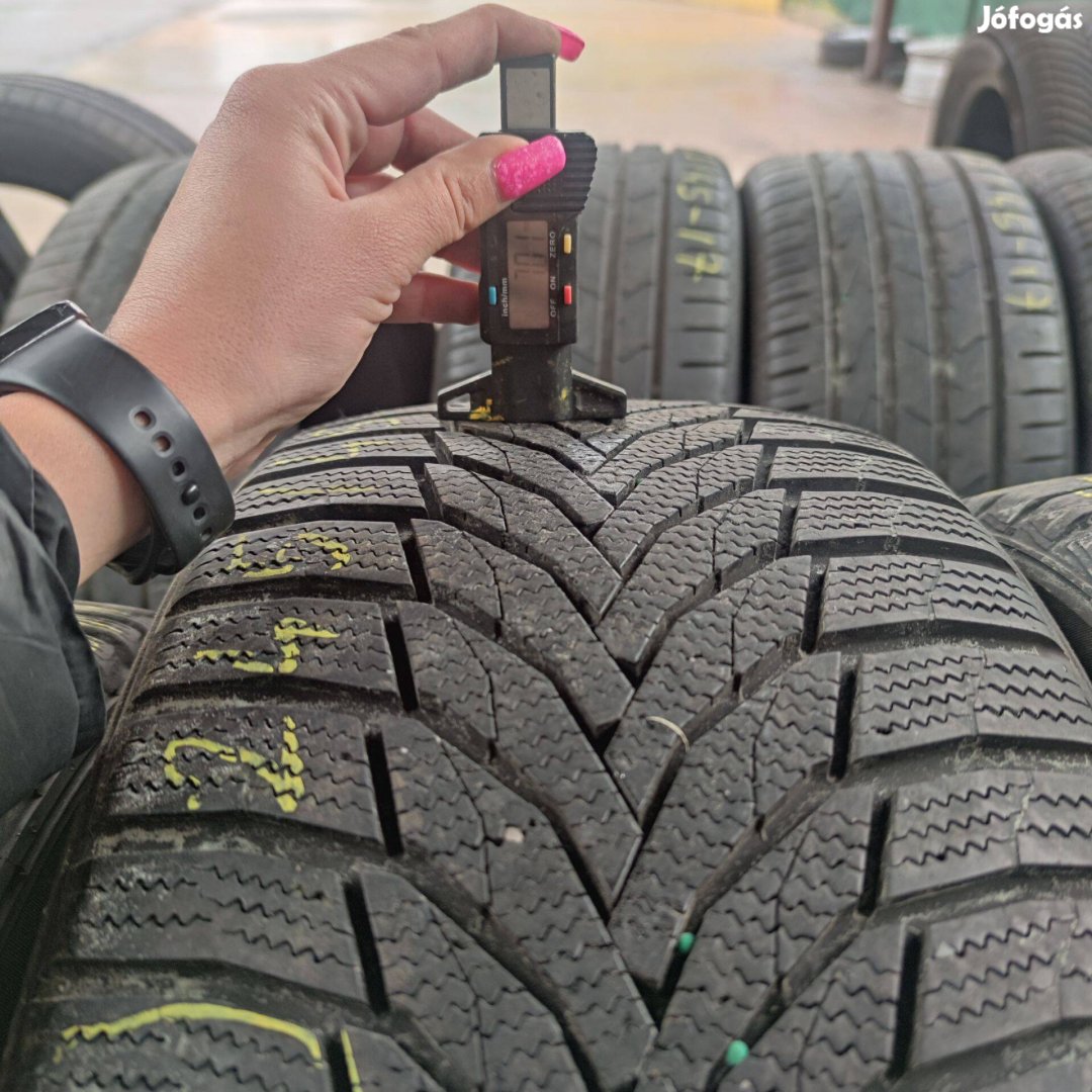 245/45 R18 Nexen téli gumi 33000ft a 2db /141/