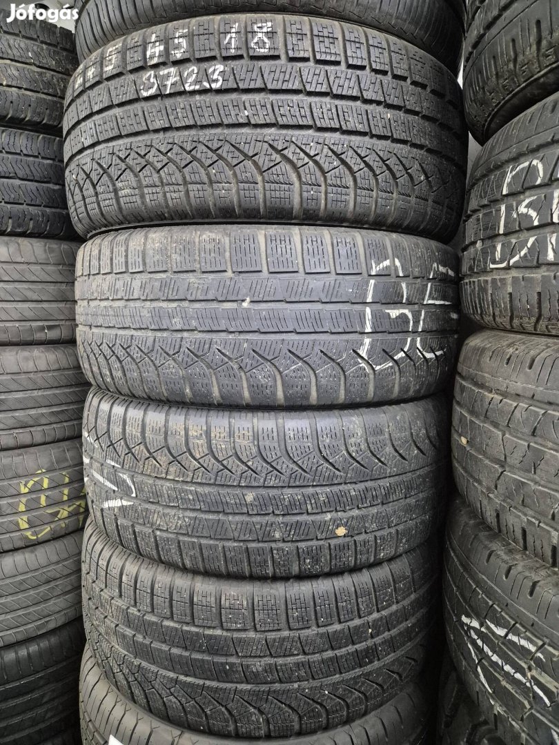 245/45 R18 Pirelli téli gumi