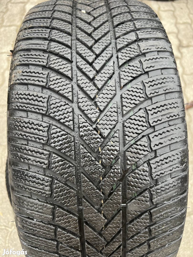 245/45 R18 Téli gumi! 2023! Bridgestone! BMW Audi mazda hyundai 18"