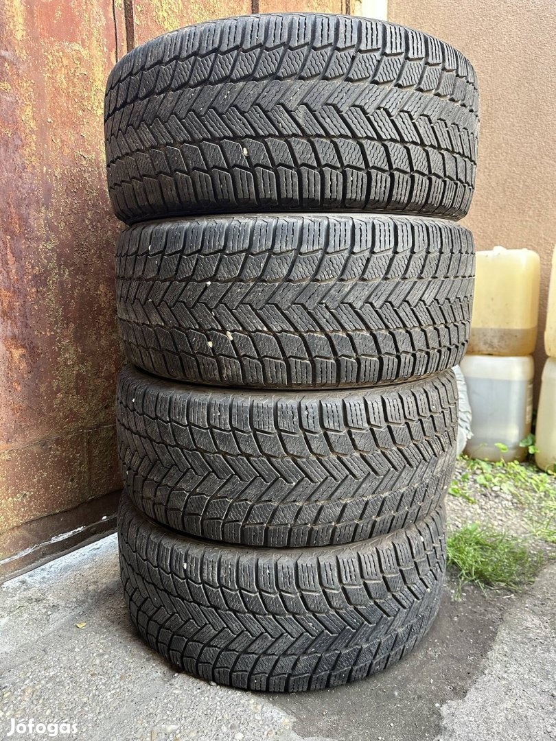 245/45 R18 XL Michelin X-Ice Snow újszerű téli gumi 245/45R18