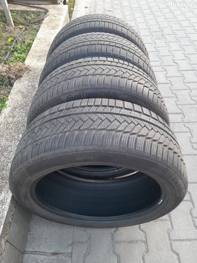 245/45 R19 Continental téli gumi garnitúra eladó!