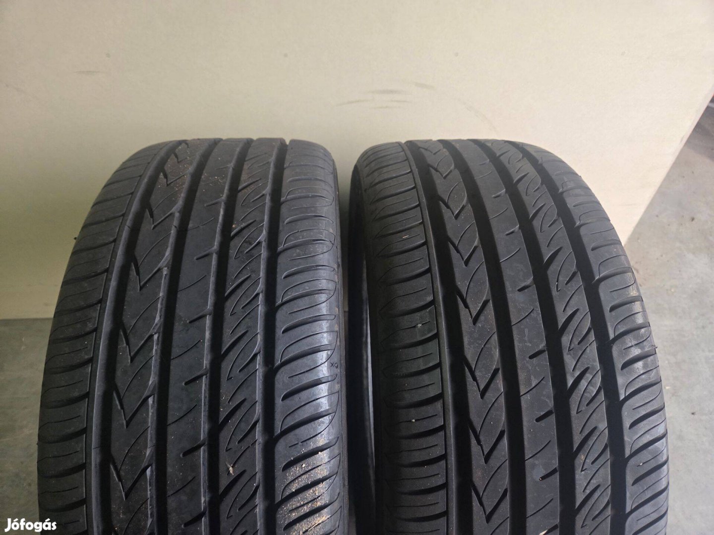 245/45 R19 téli gumi