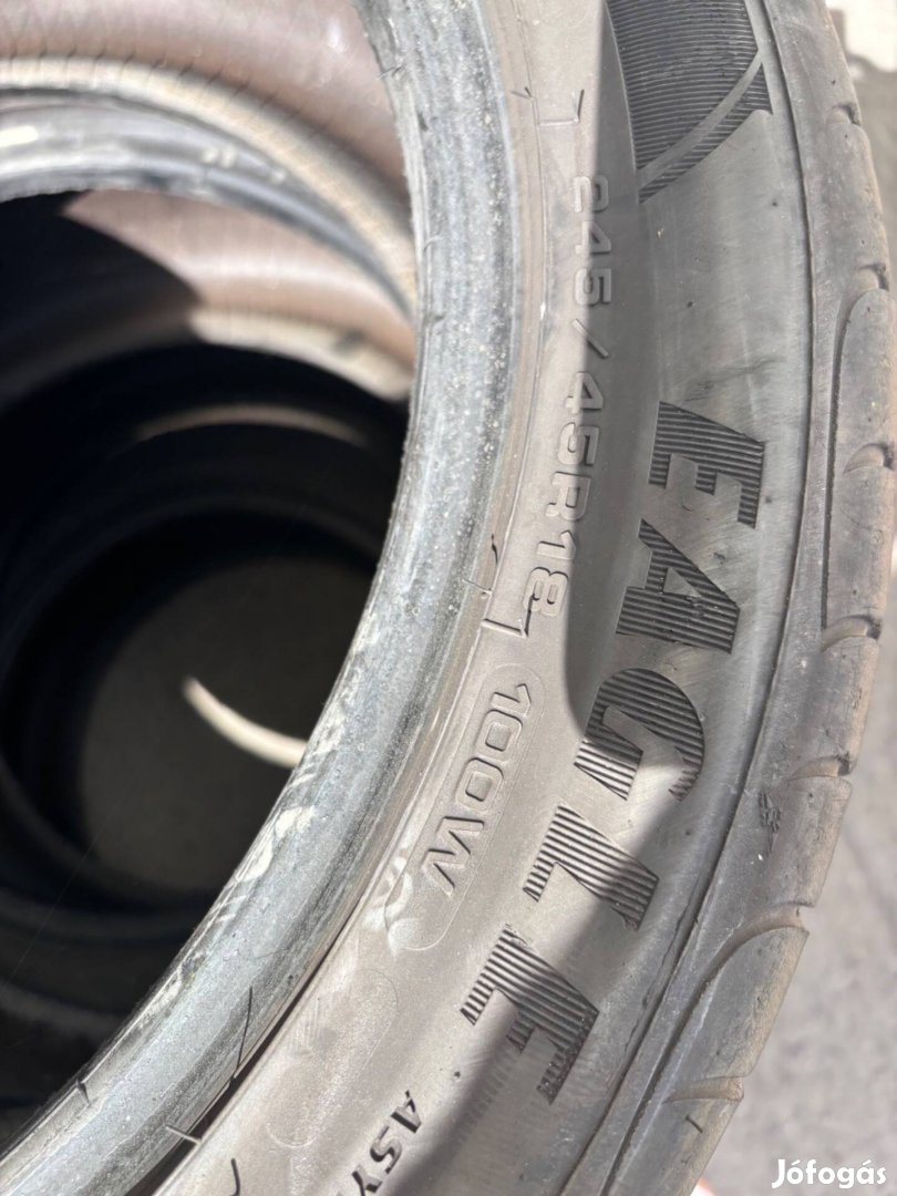 245/45 r18 Goodyear