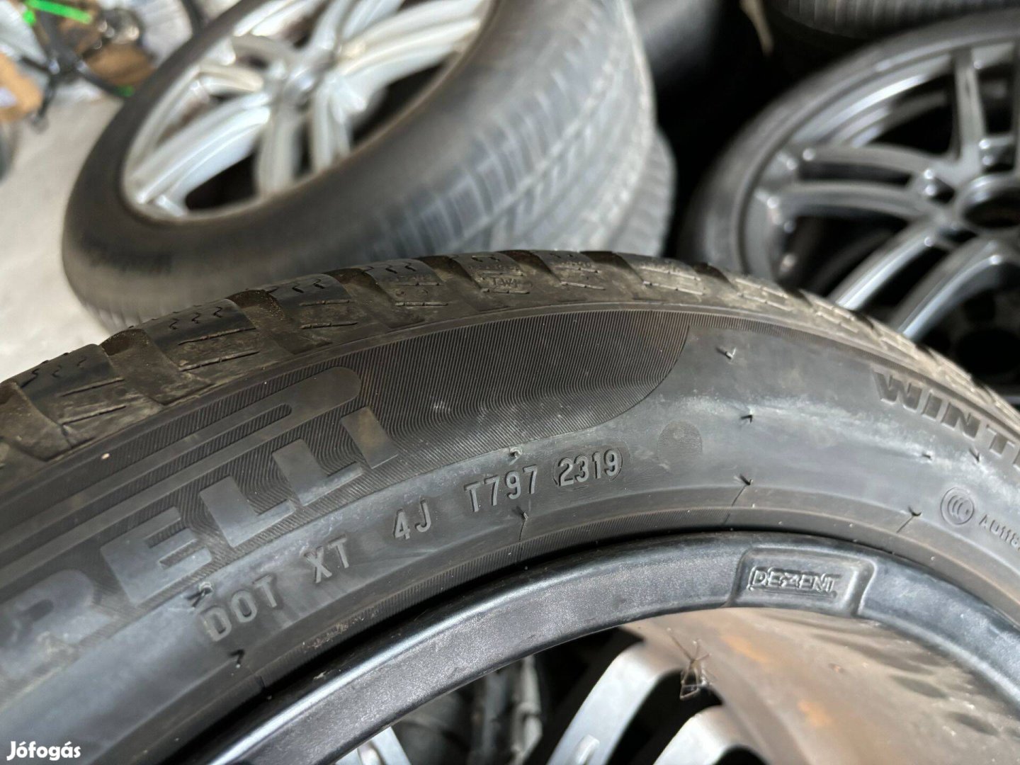 245/45 r18 Pirelli 2019 téligumi 4db eladó 245/45r18 garnitúra