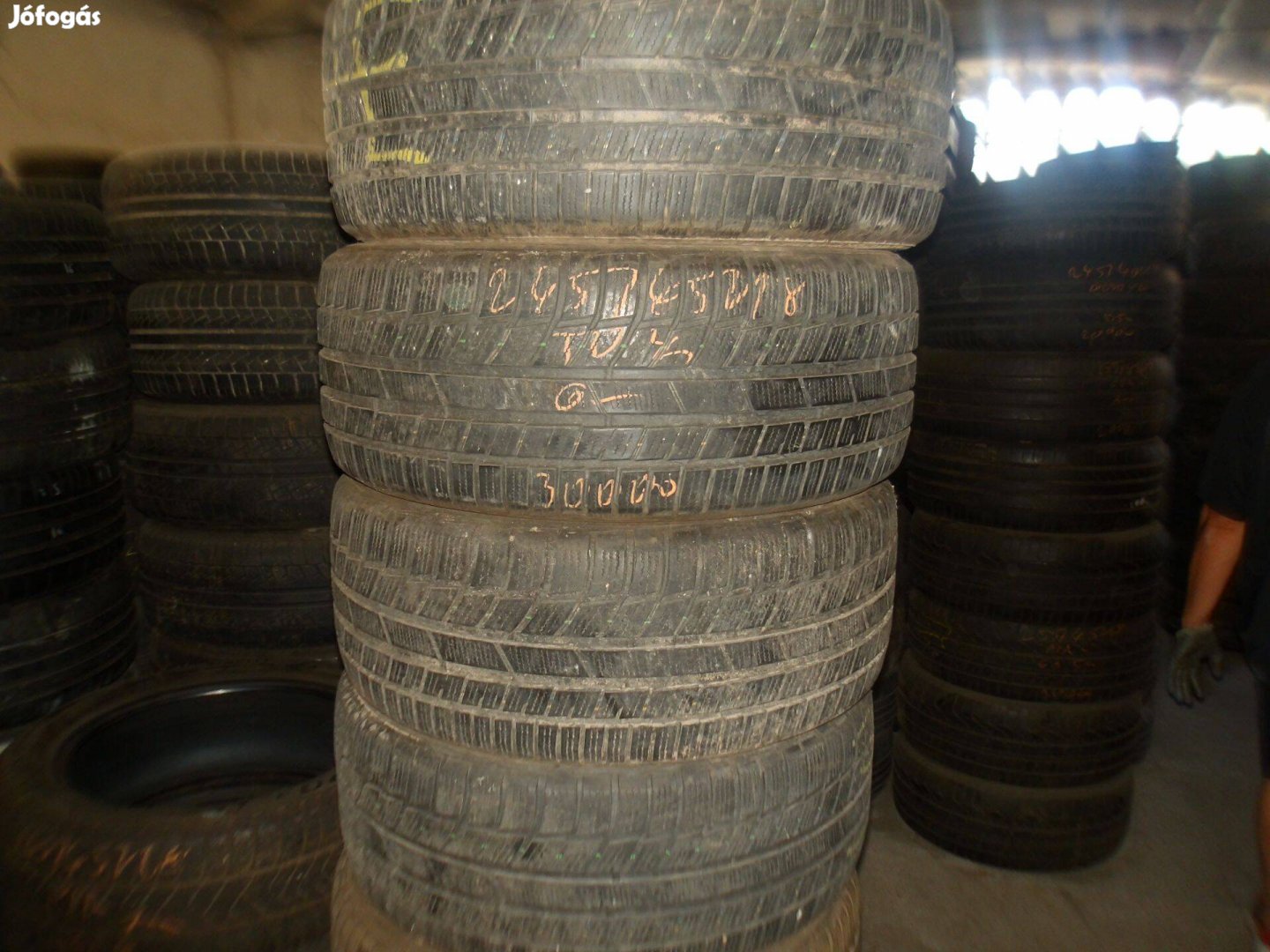 245/45r18 Toyo téli gumi ajándék szereléssel